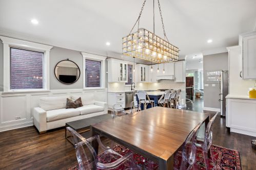 2326 Charleston St, Chicago IL 60647-4112 exterior