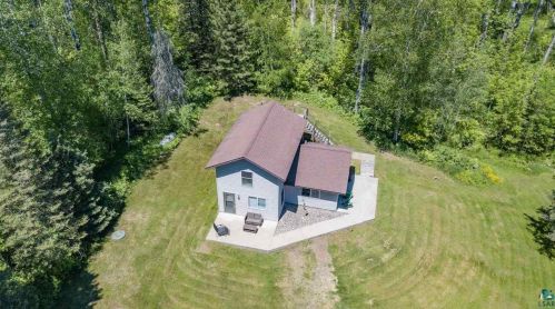 2343 Shore Rd, Duluth, MN 55804