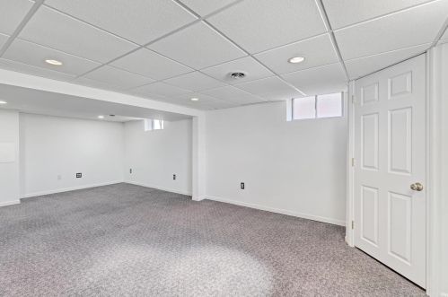 6438 Lawnside Dr, Saint Louis MO 63123-3309 exterior