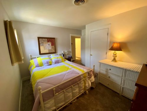 6023 Holt Ave, Milwaukee WI 53219-4356 exterior