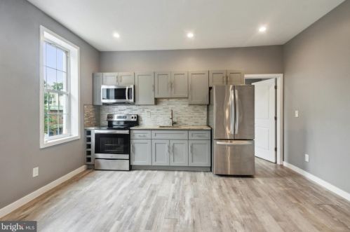 3530 18 St, Philadelphia PA 19140-4034 exterior