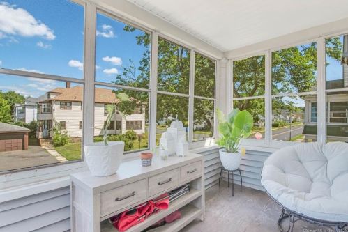 316 Monroe St, New Britain CT 06052-1628 exterior