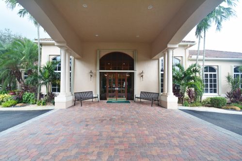 10327 Copper Lk Dr, Boynton Beach FL 33437-5508 exterior