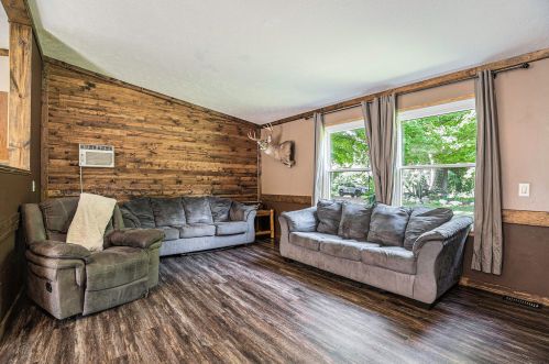 17300 Stal View Ct, Cedar Springs, MI 49319-8189