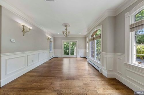 32 Lenox Ave, Demarest NJ 07627-2112 exterior