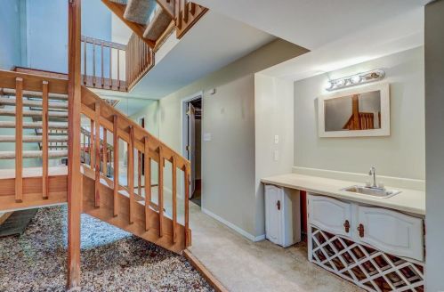 1708 Pineberry Ct, Saint Louis MO 63146-4254 exterior