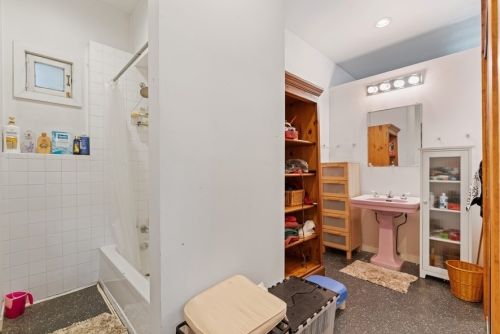 1444 Paulina St, Chicago IL 60622-2123 exterior