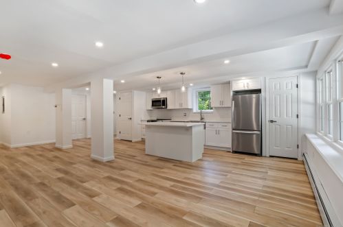 167 North Ave, Westport CT  06880-2229 exterior