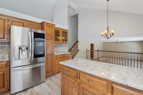 904 Addleman St, Joliet IL 60431-8761 exterior