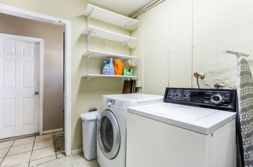 2090 49 Ter, Naples FL 34116-5772 exterior