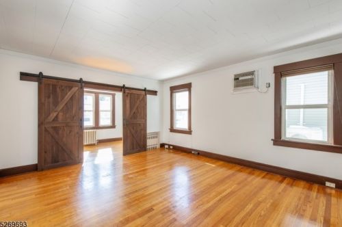 35 Lewis Pl, Paterson NJ 07512-2648 exterior