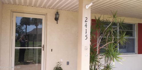 2415 Sykes Crk Dr, Merritt Island FL 32953-2907 exterior