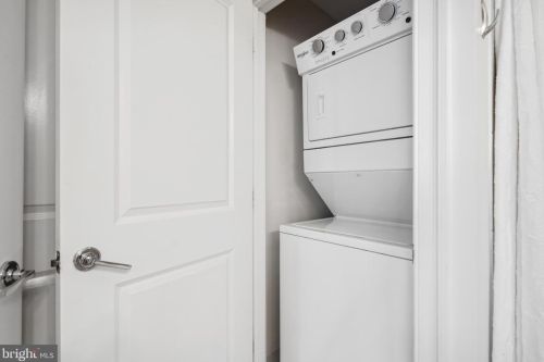 4750 41st St, Washington DC  20016-1700 exterior