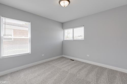 9925 Emerald Ave, Chicago IL  60628-1033 exterior