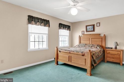 7141 Un Deposit Rd, Hummelstown PA 17036-9213 exterior