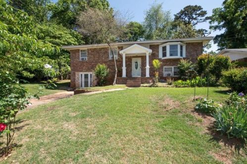 4197 English Oak Dr, Atlanta GA 30340-1316 exterior