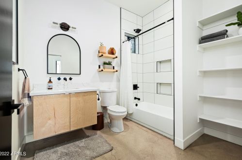 2505 14th St, Phoenix AZ 85006-1120 exterior