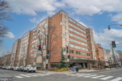 1545 18th St, Washington DC  20036-1345 exterior