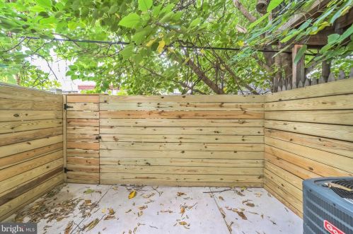 1741 Annin St, Philadelphia PA 19146-3007 exterior