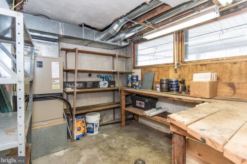 4030 Bleigh Ave, Philadelphia PA 19111-3617 exterior