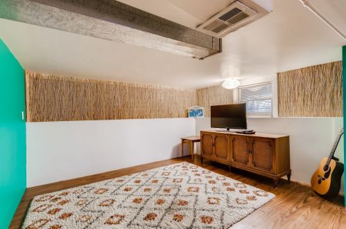 2333 Lawndale Ave, Chicago IL 60803-4221 exterior