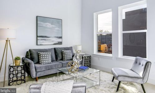 4202 8th St, Washington, DC 20011-7206