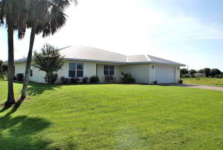 472 86th Ter, Okeechobee, FL 34974-1531