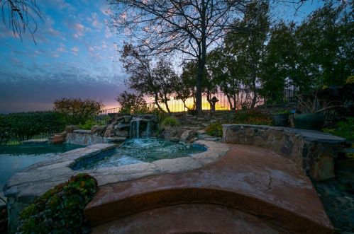 1380 Souza Dr, Folsom CA  95762-7561 exterior