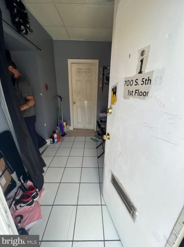 1700 5th St, Philadelphia, PA 19148-1839