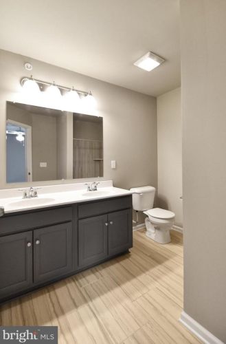 126 High Pointe Dr, Hummelstown PA 17036 exterior