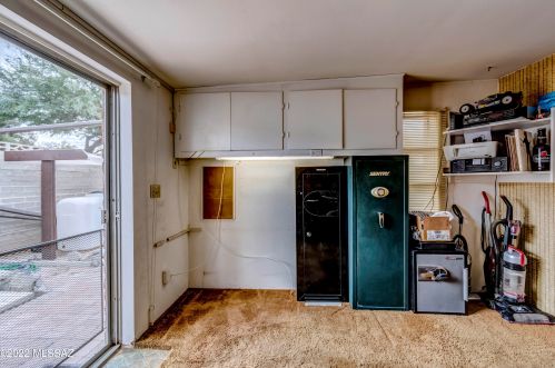 8532 Calle Bolivar, Tucson AZ  85715-5409 exterior