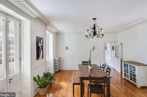 5800 Greene St, Philadelphia PA  19144-2704 exterior