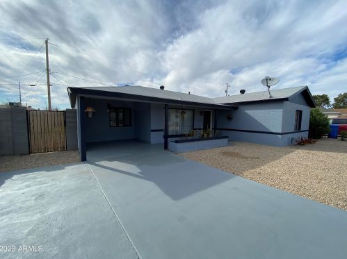 7008 11th Way, Phoenix AZ  85020-5313 exterior