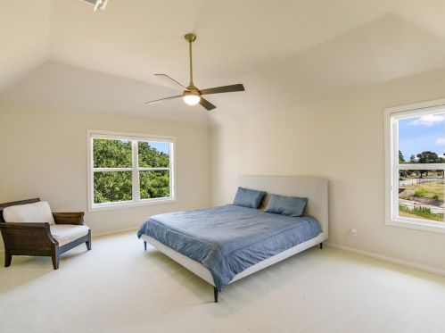 5311 Bull, Austin TX 78727-6644 exterior