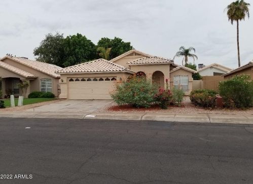 11844 45th St, Phoenix AZ  85044-2429 exterior