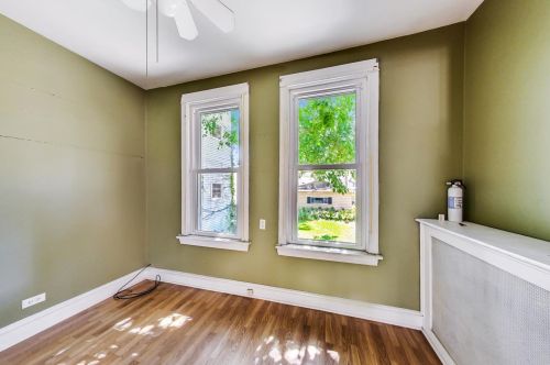 2145 Grace St, Chicago IL 60618-4901 exterior