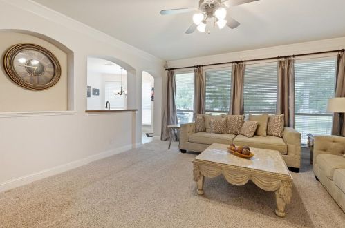 5141 Golfside Dr, Frisco TX 75035-8297 exterior