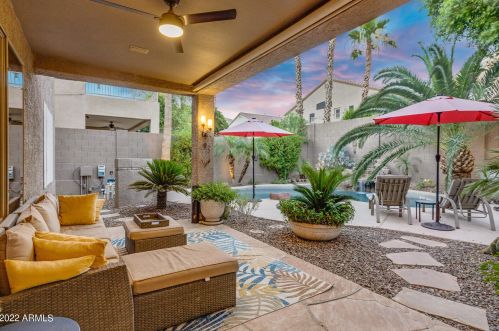 15405 18 Ave, Phoenix AZ 85015-3840 exterior