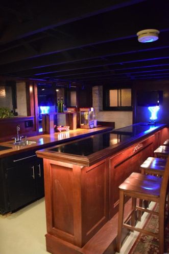 5252 Lindenwood Ave, Saint Louis MO 63109-1756 exterior