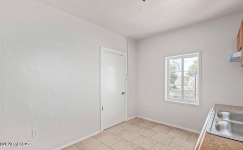 246 Tennessee St, Tucson AZ  85714-3042 exterior