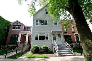 1743 Barry Ave, Chicago IL  60657-3031 exterior