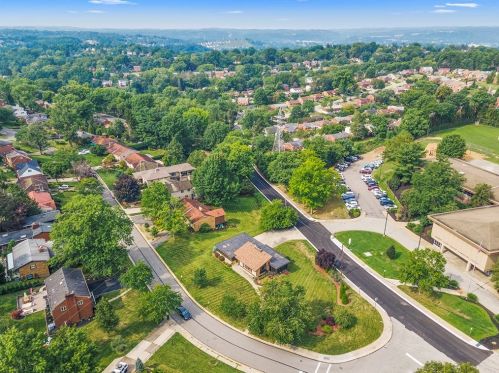 1134 Arrowood Dr, Pittsburgh PA 15243-1802 exterior