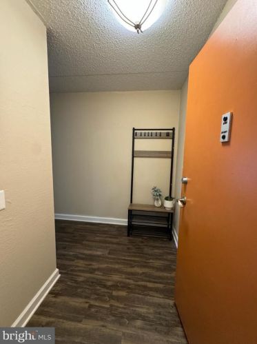 75 Reynolds St, Alexandria, VA 22304-3150