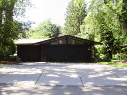 303 Greenwood St, Newton, MA 02459-3057