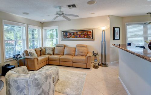 2077 53rd St, Boca Raton FL 33496-3452 exterior