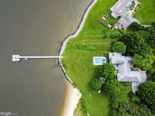 24842 Deepwater Point Dr, Saint Michaels MD 21663-2319 exterior