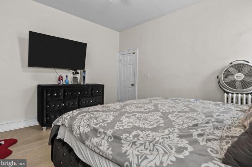 141 56 St, Philadelphia PA 19143-5306 exterior