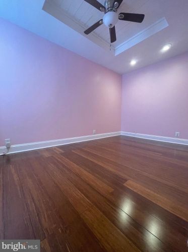 2122 Howard St, Philadelphia PA 19148-3333 exterior