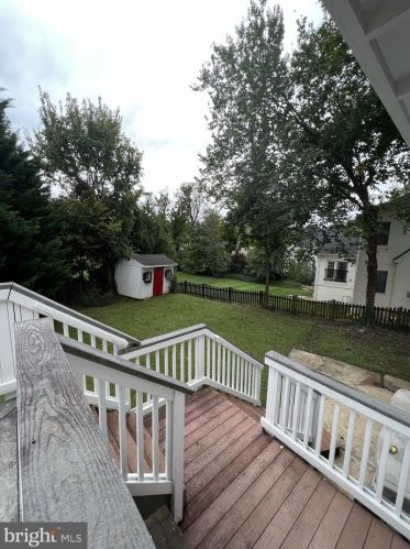 1807 Youngblood St, Mc Lean VA  22101-5244 exterior