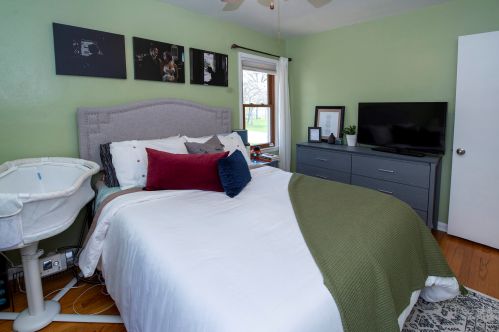 3842 84, Milwaukee WI 53228-1706 exterior